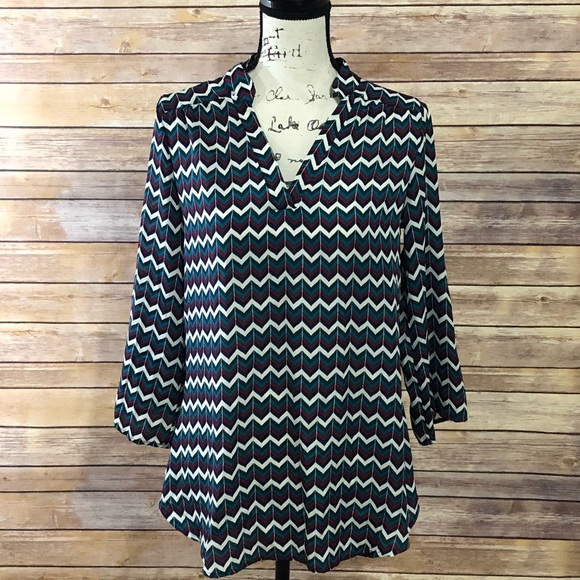 Rue21 Tops - Rue 21 3/4 multi chevron v-neck blouse-NWT